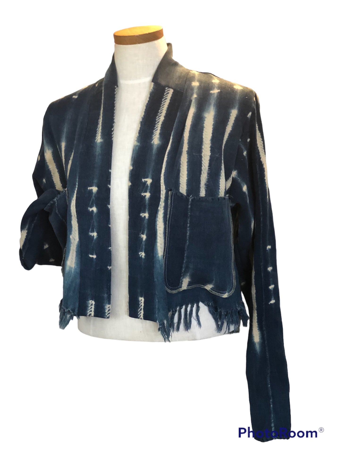 VINTAGE INDIGO CROPPED JACKET