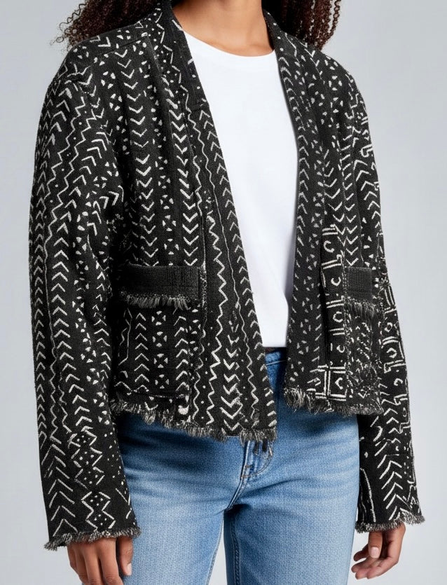 CROPPED JACKET black w white pattern size small